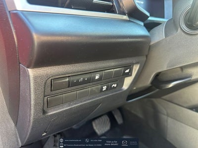 2023 Mitsubishi Outlander PHEV SE