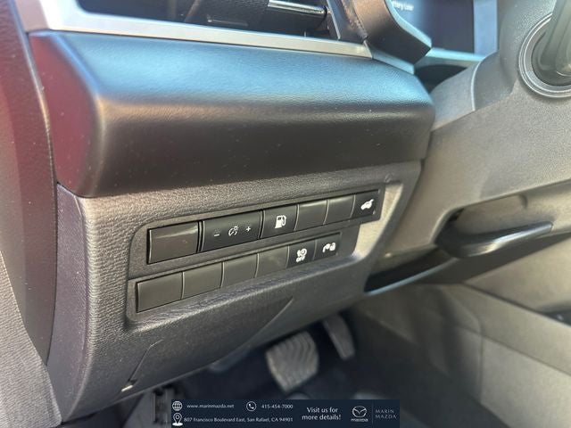 2023 Mitsubishi Outlander PHEV SE