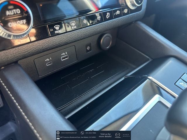 2023 Mitsubishi Outlander PHEV SE