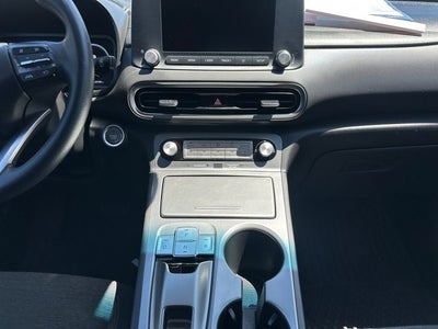2023 Hyundai Kona Electric SE