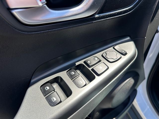 2023 Hyundai Kona Electric SE