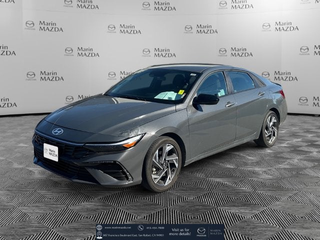 2025 Hyundai Elantra Blue