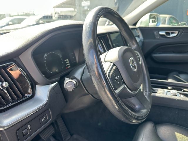 2019 Volvo XC60 T6 Momentum