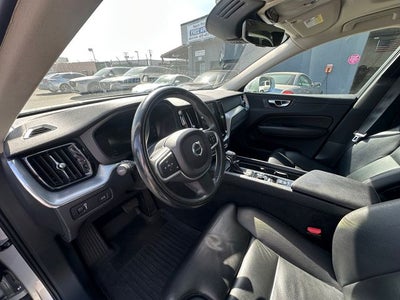 2019 Volvo XC60 T6 Momentum