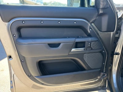 2023 Land Rover Defender 110 X-Dynamic SE