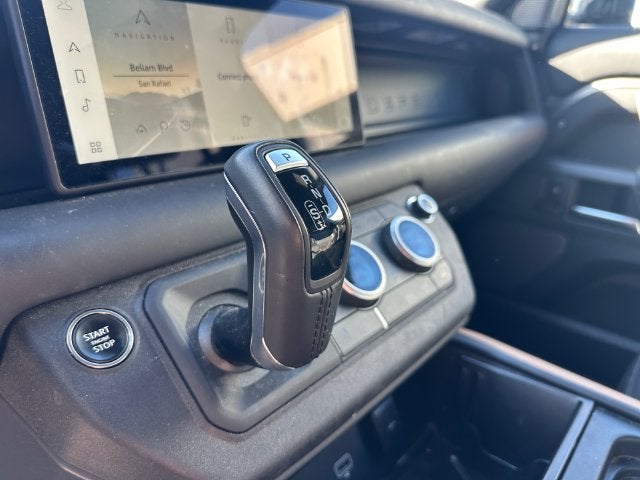 2023 Land Rover Defender 110 X-Dynamic SE