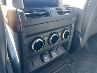 2023 Land Rover Defender 110 X-Dynamic SE