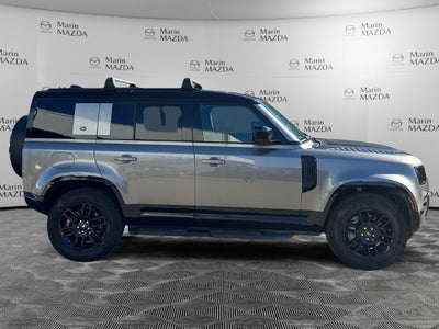 2023 Land Rover Defender 110 X-Dynamic SE