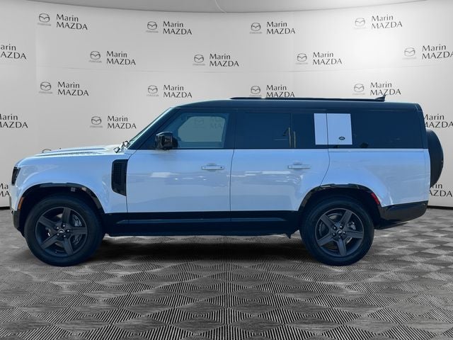 2023 Land Rover Defender 130 X-Dynamic SE