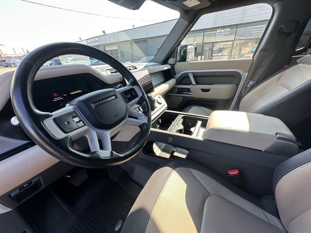 2023 Land Rover Defender 130 X-Dynamic SE