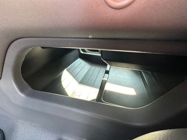 2023 Land Rover Defender 130 X-Dynamic SE