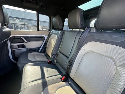 2023 Land Rover Defender 130 X-Dynamic SE