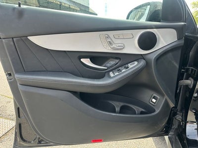 2021 Mercedes-Benz GLC GLC 300