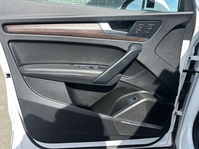 2024 Audi Q5 45 S line Premium quattro