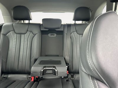 2024 Audi Q5 45 S line Premium quattro