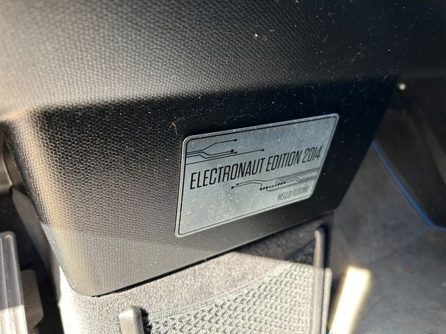 2014 BMW i3 with Range Extender