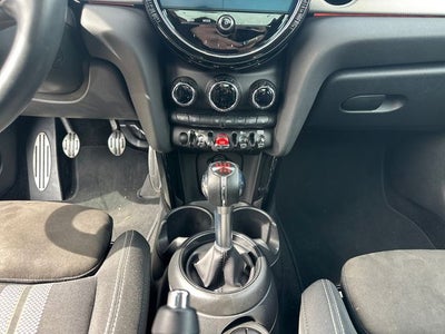 2022 MINI John Cooper Works Signature