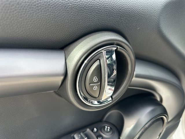 2022 MINI John Cooper Works Signature