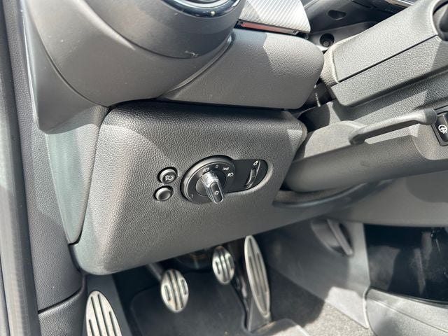 2022 MINI John Cooper Works Signature