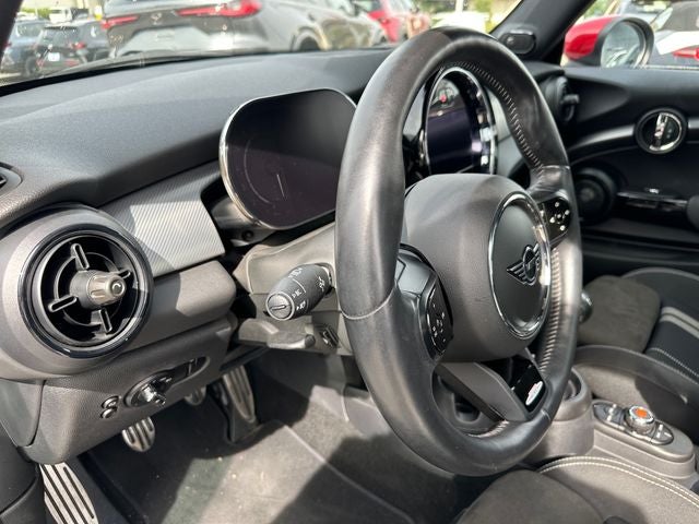 2022 MINI John Cooper Works Signature