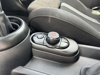 2022 MINI John Cooper Works Signature