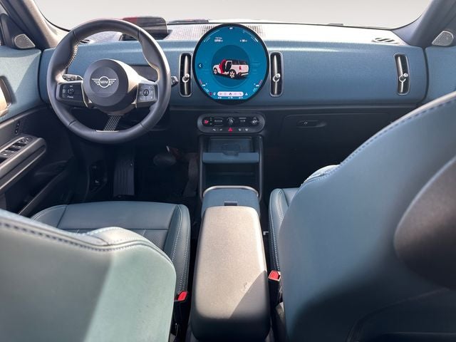 2025 MINI Cooper Countryman Signature Plus