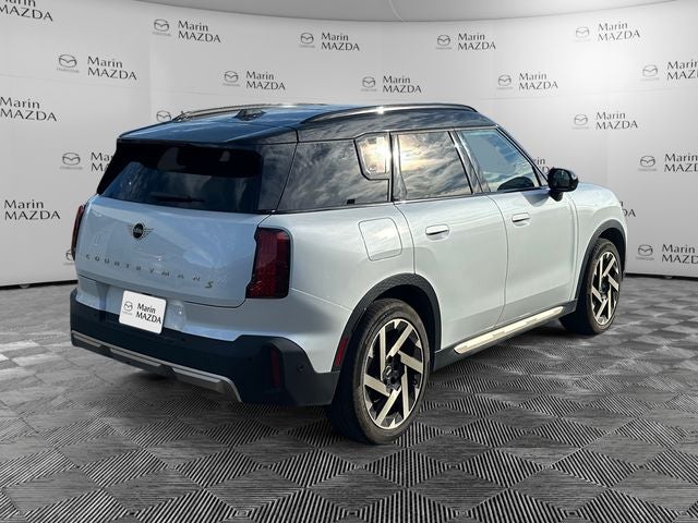 2025 MINI Cooper Countryman Signature Plus