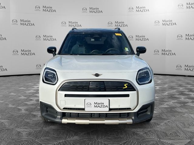 2025 MINI Cooper Countryman Signature Plus