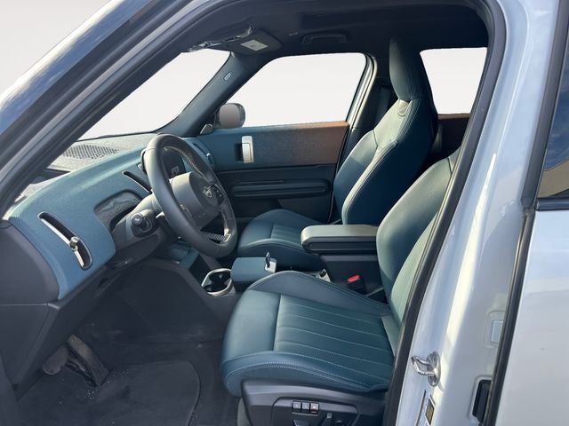 2025 MINI Cooper Countryman Signature Plus
