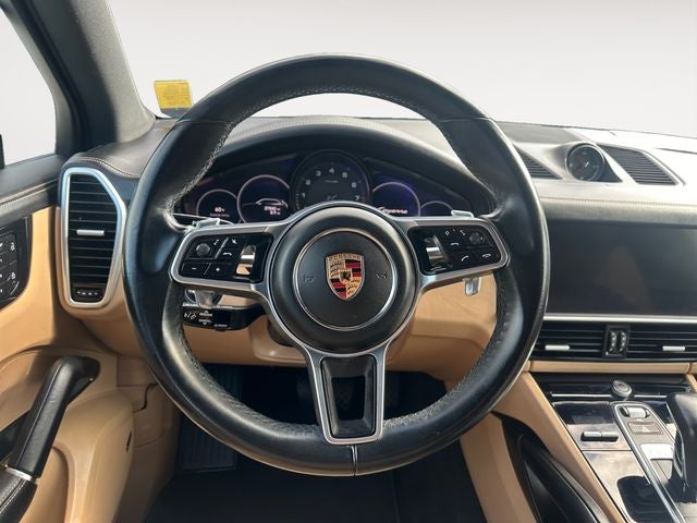 2022 Porsche Cayenne Base
