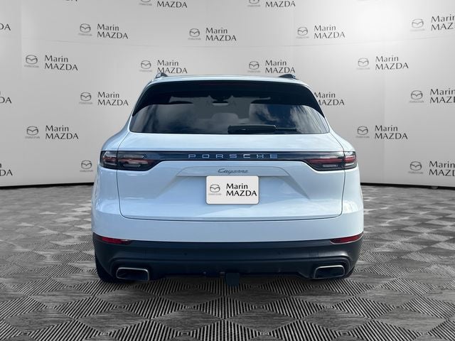 2022 Porsche Cayenne Base