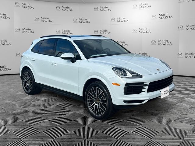 2022 Porsche Cayenne Base