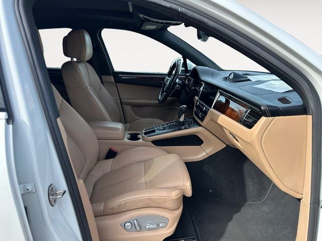 2019 Porsche Macan S