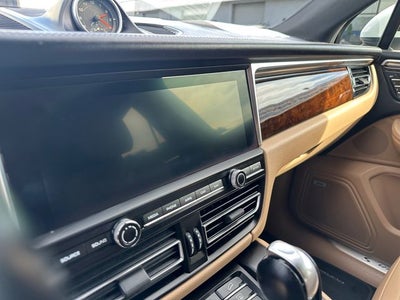 2019 Porsche Macan S