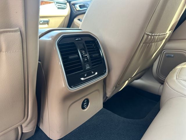 2019 Porsche Macan S