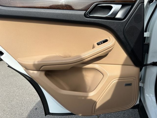 2019 Porsche Macan S