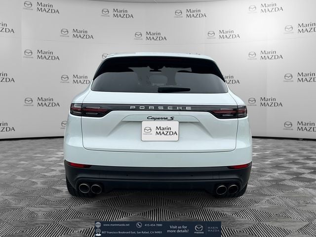 2022 Porsche Cayenne S