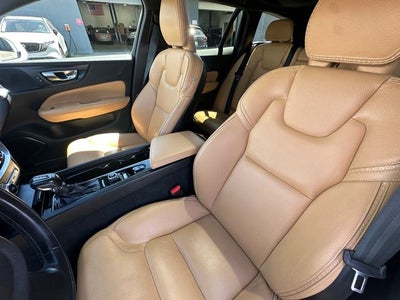 2020 Volvo V60 Cross Country T5