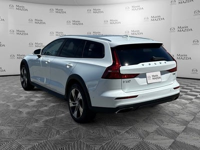 2020 Volvo V60 Cross Country T5