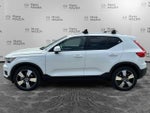 2020 Volvo XC40 Momentum