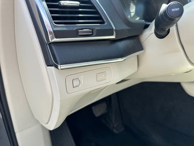 2020 Volvo XC90 T6 Momentum
