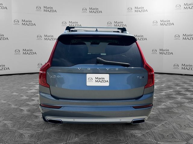 2020 Volvo XC90 T6 Momentum