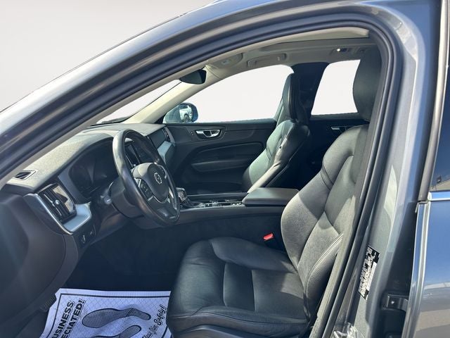 2019 Volvo XC60 T6 Momentum