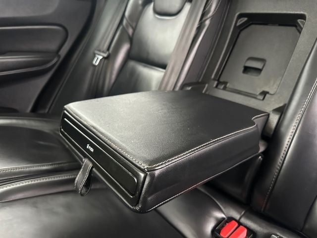 2022 Volvo XC60 B5 Inscription