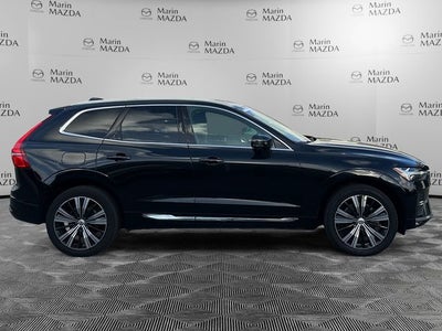 2022 Volvo XC60 B5 Inscription