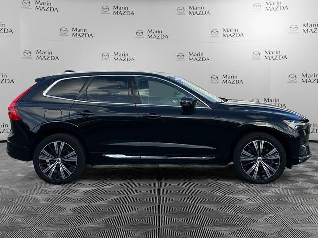2022 Volvo XC60 B5 Inscription